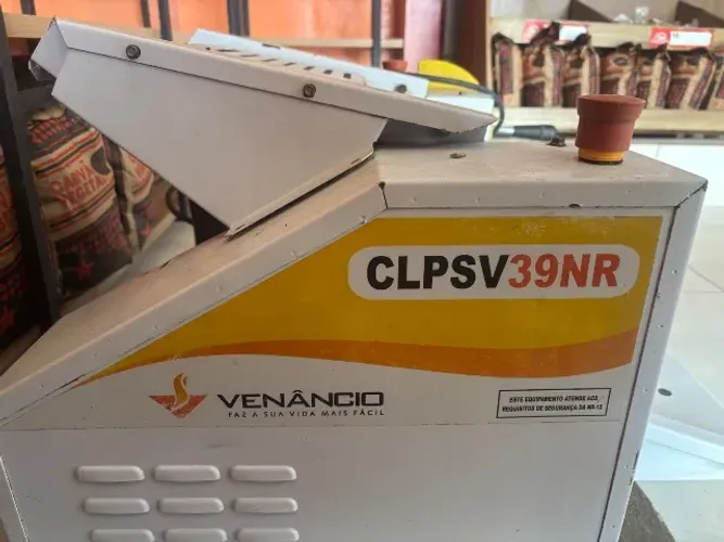 Cilindro de Massa Profissional para Padaria e Pizzaria - Ótimo Estado