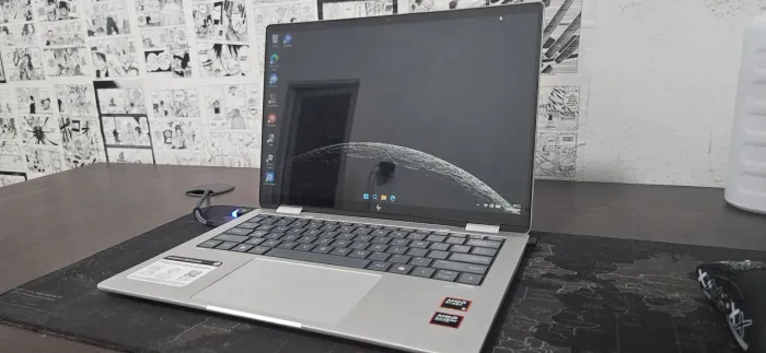 Hp envy 360x 14" ryzen 5 8640hs importado estilo macbook