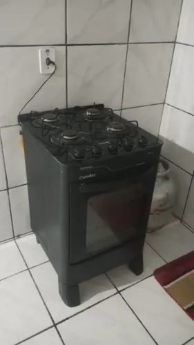 Fogão Esmaltec tampo de vidro 4 bocas