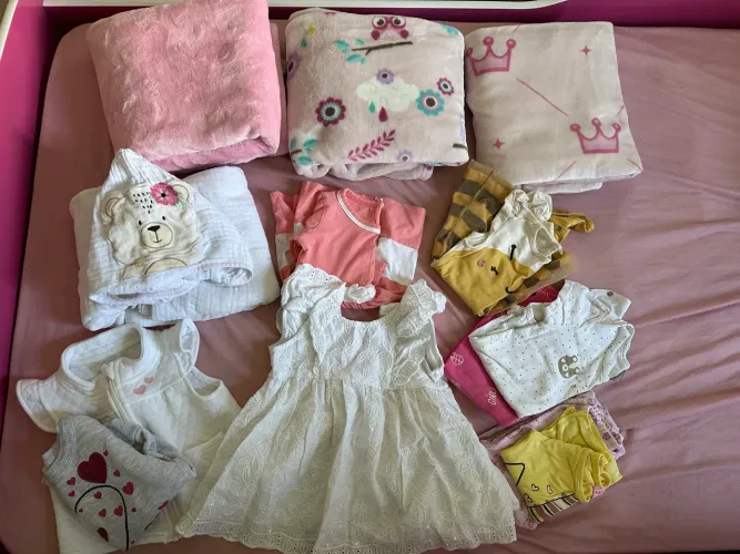 Lote roupas e calçados infantil menina