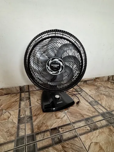 Ventilador de Mesa Mondial Turbo