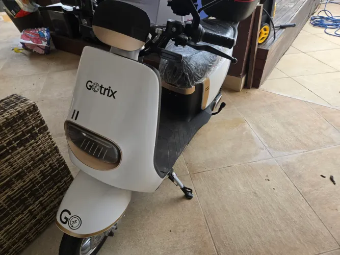 Scooter Elétrica PMS5 - Gotrix