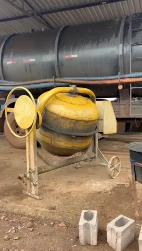 Betoneira horbach 400 litros 