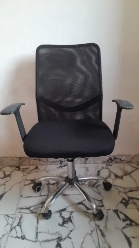 Cadeira de Escritório Secretária Ergonômica com Tela Mesh e Rodinhas