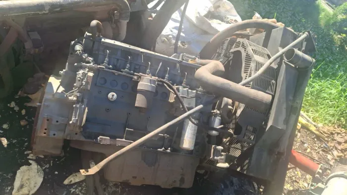 Motor estacionário, VOLVO e DEUTZ e serve para barco.