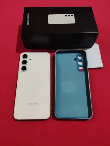 Samsung Galaxy s23 FE 128 gb