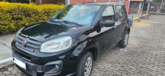Fiat Uno Attractive 1.0 Flex 6V 5P 2017