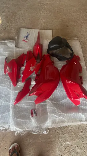 Carenagem original,Honda fan 160 2025