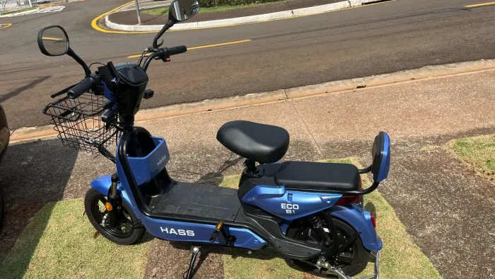Moto / Scooter Elétrica Hass Eco B1 (Bateria de Lítio - Não precisa de CNH)