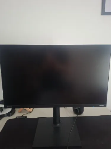 Monitor Samsung Odyssey G32 27" Gamer