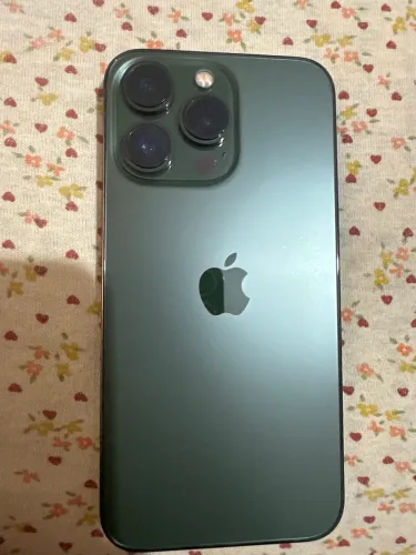 iPhone 13 Pro verde