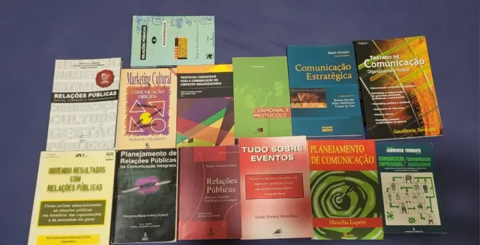 Lote - Livros de comunicação - 13 livros