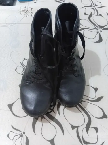 Bota infantil preta 29