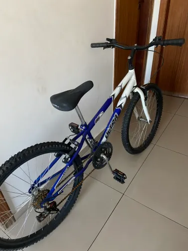 Bicicleta aro 24