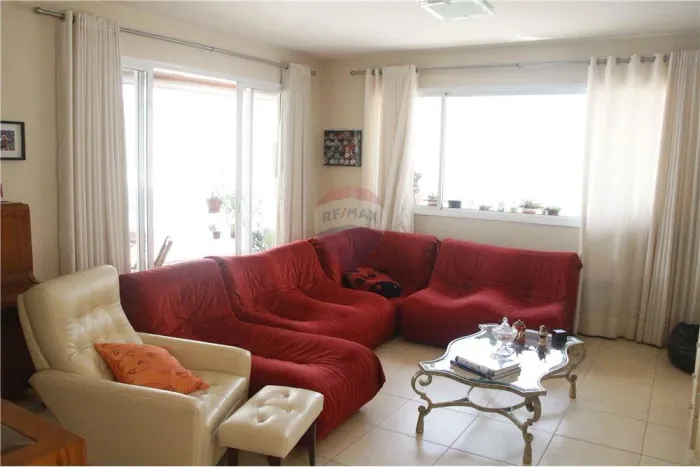 Apartamento de 4 dormitórios, sendo 2 suítes localizado no Bairro de Pinheiros