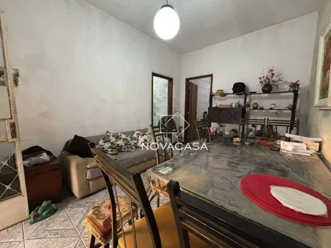 Casa com 4 dormitórios à venda, 200 m² por R$ 350.000,00 - Campo Alegre - Belo Horizonte/M