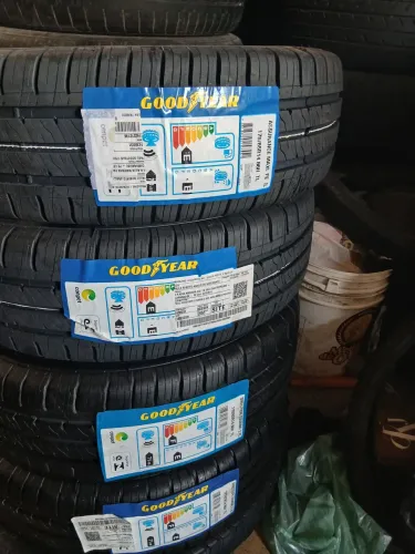 Jogo de pneus Goodyear aro 175/65/14