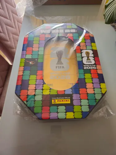 Box Estádio Copa do Mundo 2026 Panini Edição Numerada Leitura + 150 Pacotinhos Figurinhas