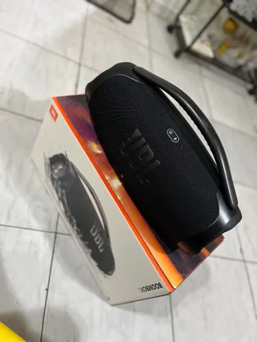 Caixa de som JBL bombox 3