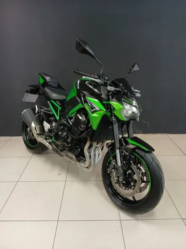 KAWASAKI Z 900
