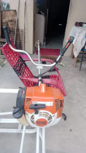 ? ROÇADEIRA Stihl FS 120 ? TOP DE LINHA ?