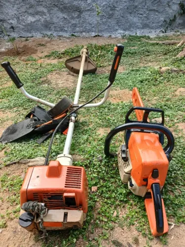 Motosserra Sthil 250 e roçadeira Stihl 220