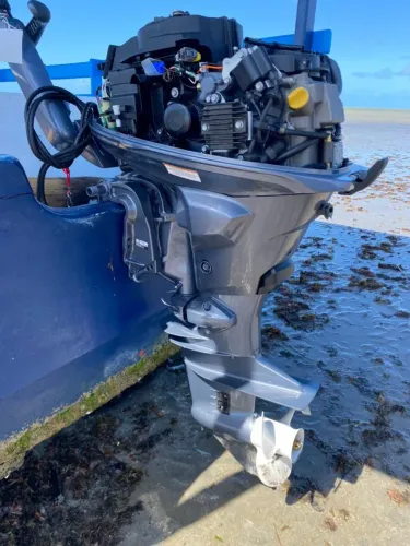 Motor para jangada (Yamaha) 25HP - NUNCA USADO!