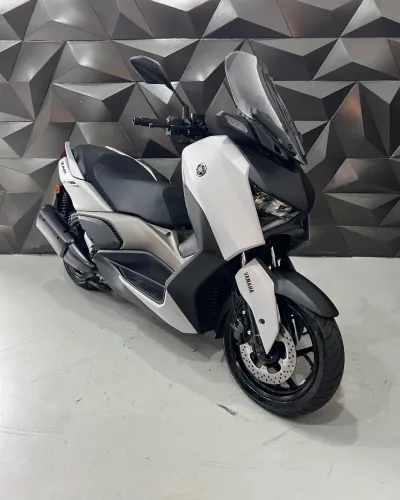 XMAX 250 ABS