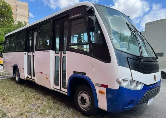 Promoçao Marcopolo Senior Mercedes Benz<br>L0916 2 Portas