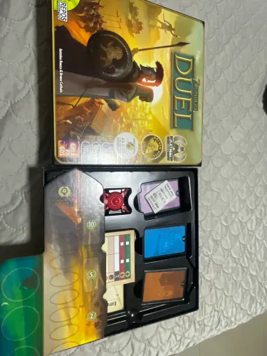 Vendo jogo de tabuleiro 7Wonders Duel