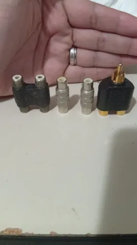 Kit com 4 Adaptadores / Emendas RCA para Som e Áudio