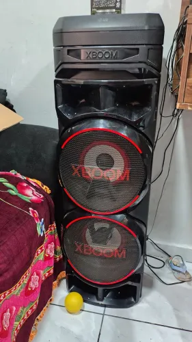 Caixa de som XBOOM