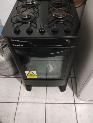 Vendo fogão tampa de vidro 4 bocas 