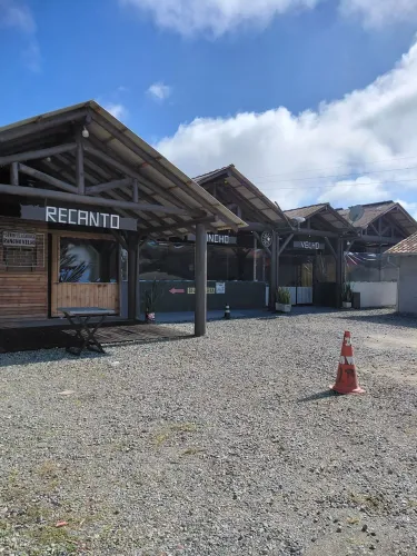 Terreno com galpão próximo a lagoa Maria Fernanda.