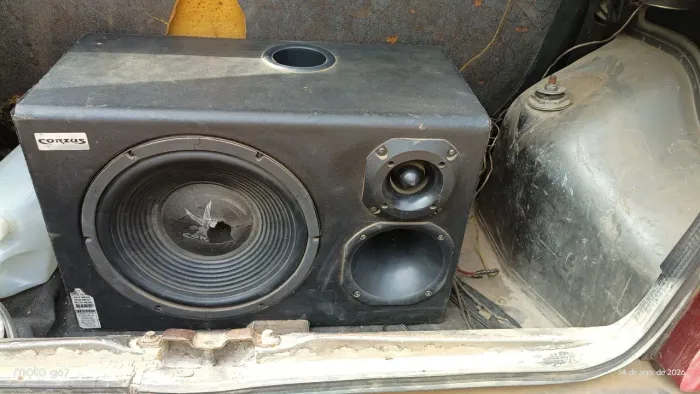 Vendo Som ! Fio que vai direto na bateria,próprio dele!
