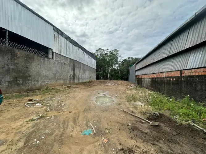 Terreno ideal para galpão, próximo à avenida das torres