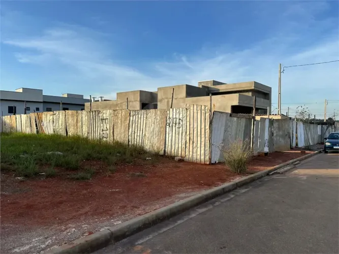 Condomínio com 3 quartos à venda em Terras de santo antônio - SP