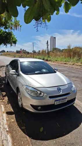 Renault Fluence Sed. Dynamique 2.0 16V Flex Aut. 2014
