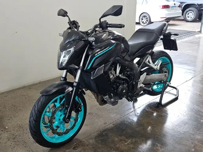 Honda CB 650F - 2015 (ABS / Histórico Limpo)