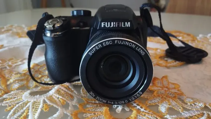 Maquina fotografica Fujifilm Finepix Compacta Avançada (Usado) Só P/ Brasilia-DF