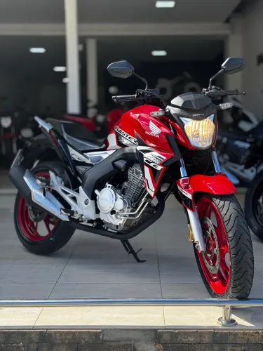 HONDA CB TWISTER 250 2021 / APROVA MOTOS