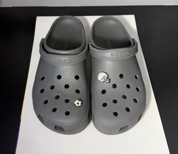 Crocs Cinza - TAM 44