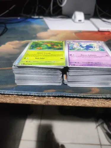 245 cartas pokémon tcg comuns e holo revers
