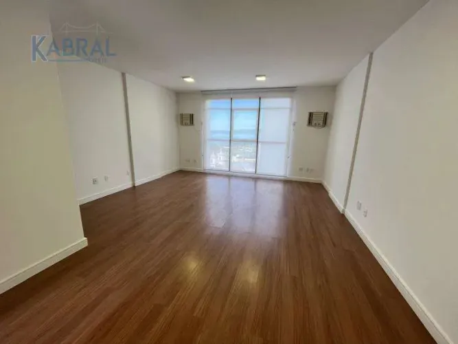 Sala no Centro