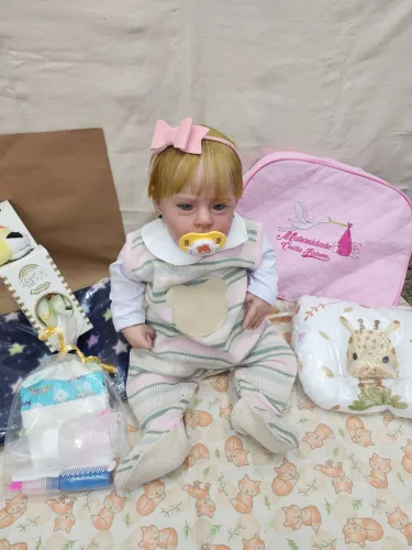 Bebe Reborn tecido realista