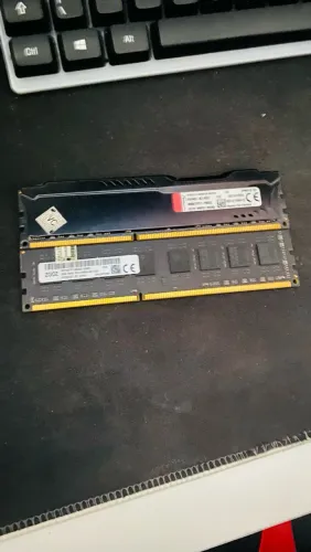 MEMÓRIA RAM DDR3 8GB R$100