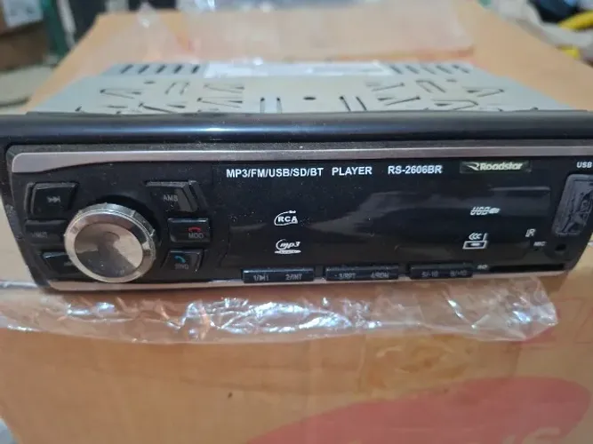 Som para carro 1 Dim com FM, bluetooth, pen drive, Roadstar