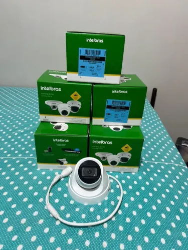 7 Camêras IP Intelbras VIP 3220 D