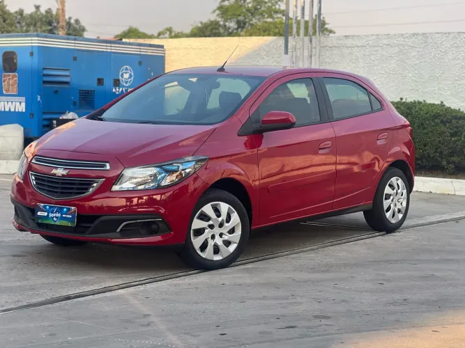 Chevrolet Onix Hatch LT 1.4 8V Flex Power Mec. 4P 2015