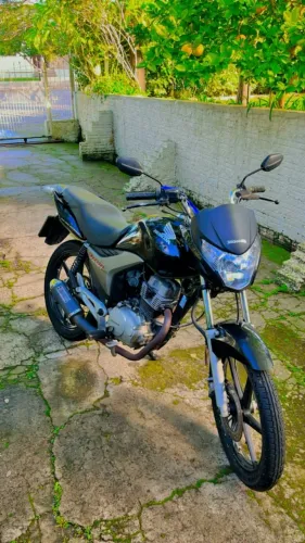 Vende-se Moto CG Titan 150 EX Sport
